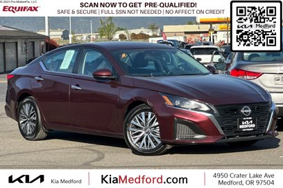 Used 2023 Nissan Altima 2.5 SV