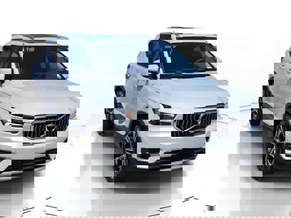 Certified 2022 Volvo XC40 T5 Inscription