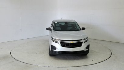Used 2022 Chevrolet Equinox LS w/ LS Convenience Package