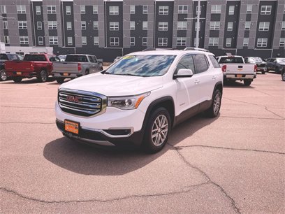 Used 2017 GMC Acadia SLE w/ Driver Alert Package I