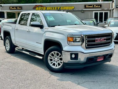Used 2015 GMC Sierra 1500 SLE w/ SLE Value Package