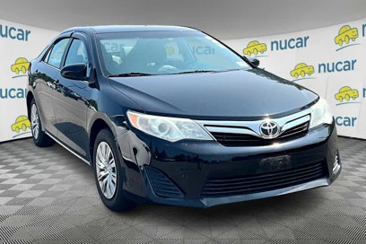 Used 2014 Toyota Camry LE