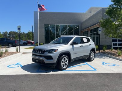 New 2025 Jeep Compass Sport