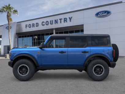 New 2025 Ford Bronco Badlands w/ Sasquatch Package