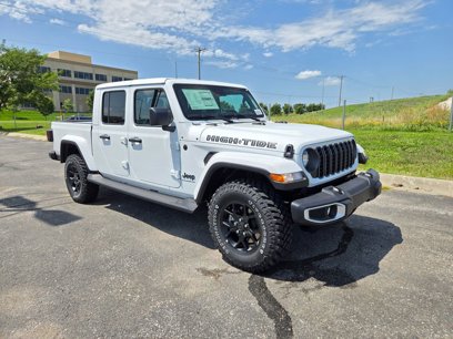 New 2025 Jeep Gladiator Sport
