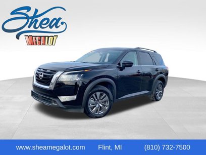 Used 2024 Nissan Pathfinder SV