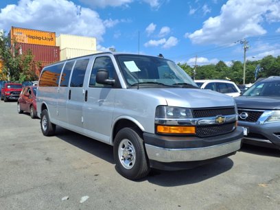 Used 2025 Chevrolet Express 3500 LT w/ LT Preferred Equipment Group