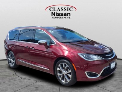 Used 2017 Chrysler Pacifica Limited