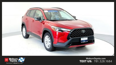 New 2025 Toyota Corolla Cross LE