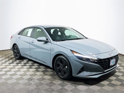 Used 2022 Hyundai Elantra SEL w/ Convenience Package