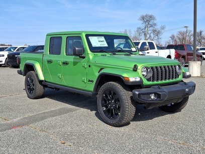 New 2025 Jeep Gladiator Sport