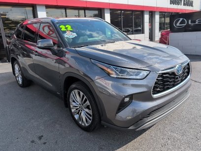 Used 2022 Toyota Highlander Platinum