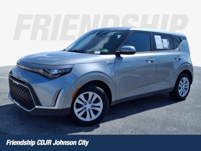 Used 2023 Kia Soul LX