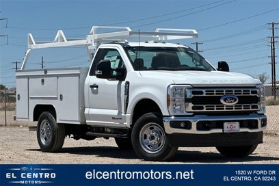 New 2025 Ford F350 XL w/ XL Chrome Package