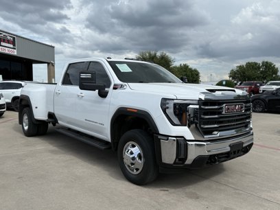 Used 2024 GMC Sierra 3500 SLE w/ SLE Convenience Package