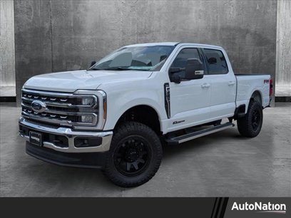 New 2025 Ford F250 Lariat w/ FX4 Off-Road Package