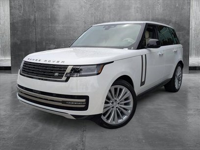 New 2025 Land Rover Range Rover SE