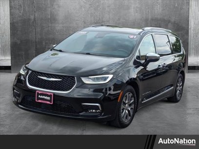 Used 2021 Chrysler Pacifica Pinnacle