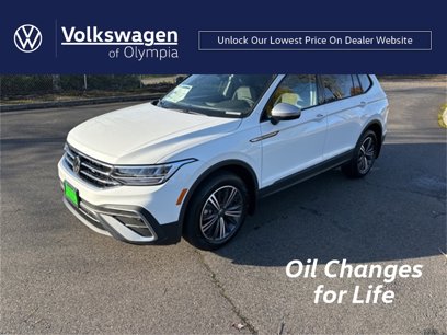 New 2024 Volkswagen Tiguan SE