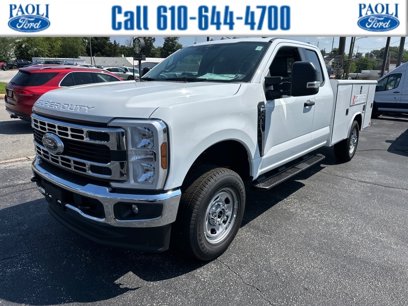 New 2025 Ford F350 XL w/ XL Chrome Package