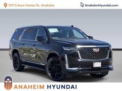 Used 2023 Cadillac Escalade ESV Luxury