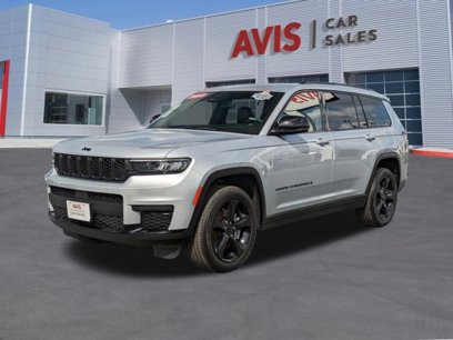 Used 2023 Jeep Grand Cherokee L Laredo