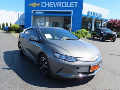 Used 2017 Chevrolet Volt Premier w/ Driver Confidence II Package