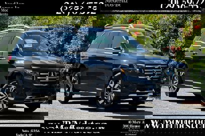 New 2025 Mercedes-Benz GLB 250