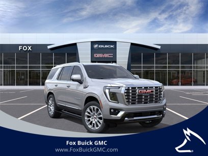 New 2025 GMC Yukon Denali w/ Sun & Power Step Package