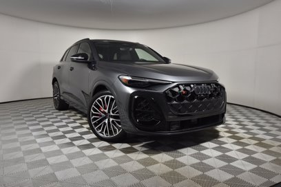 New 2025 Audi SQ5 Premium Plus