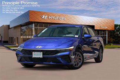 New 2025 Hyundai Elantra Blue