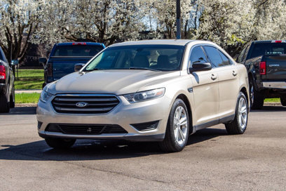 Used 2017 Ford Taurus SE
