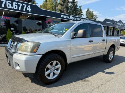 Used 2014 Nissan Titan 4x4 Crew Cab