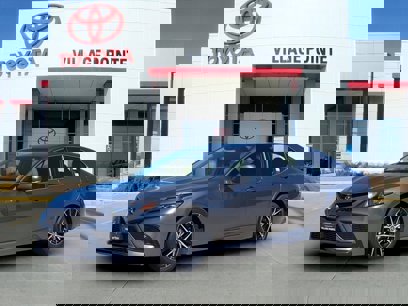 Used 2023 Toyota Camry SE