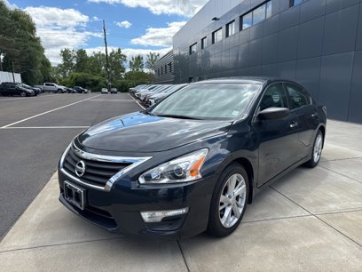 Used 2014 Nissan Altima 2.5 SV