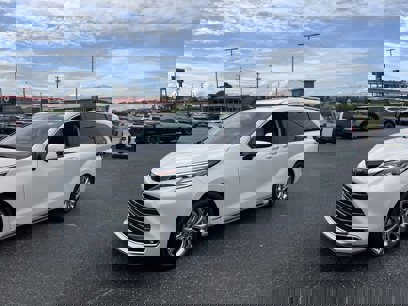 Used 2021 Toyota Sienna Platinum