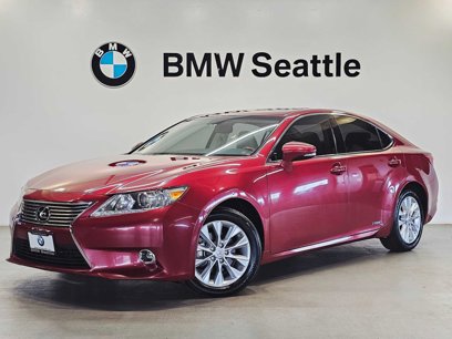 Used 2013 Lexus ES 300h w/ Luxury Pkg
