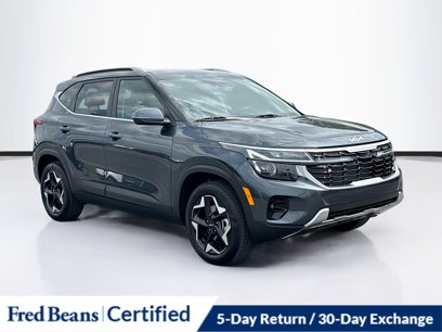 Certified 2025 Kia Seltos EX w/ EX Sunroof Package