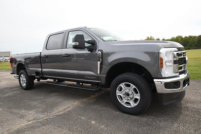 New 2025 Ford F250 XLT w/ 360-Degree Camera Package