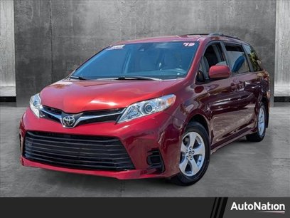 Used 2019 Toyota Sienna LE