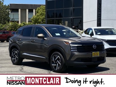 New 2025 Nissan Kicks SV
