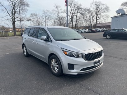 Used 2016 Kia Sedona LX w/ LX Convenience Package