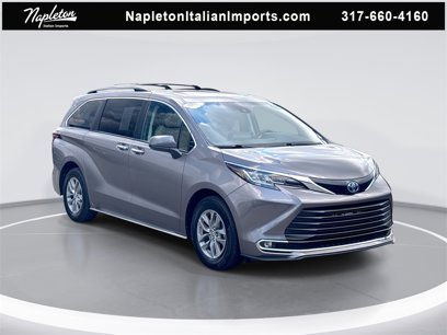 Used 2022 Toyota Sienna XLE