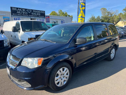 Used 2015 Dodge Grand Caravan SE w/ Quick Order Package 29E SE