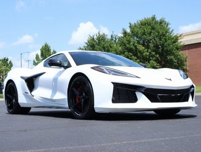 New 2025 Chevrolet Corvette E-Ray w/ Stealth Interior Trim Package