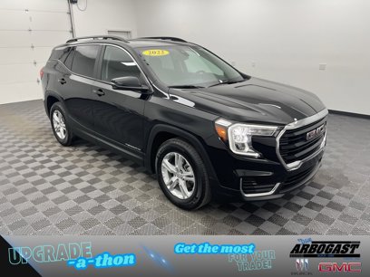 Used 2022 GMC Terrain SLE w/ Driver Convenience Package