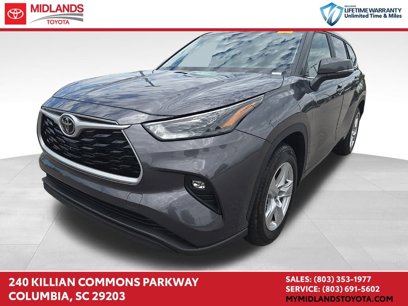 Used 2023 Toyota Highlander LE