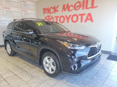 Used 2021 Toyota Highlander LE