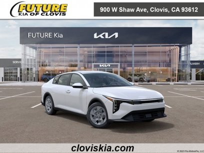 New 2025 Kia K4 LX