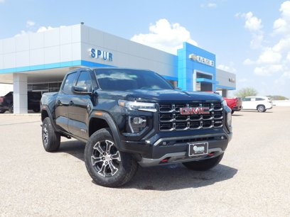 New 2025 GMC Canyon AT4 w/ AT4 Premium Package
